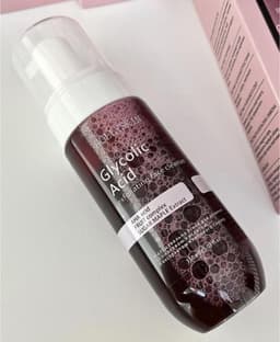 Hollyskin Glycolic Acid Exfoliating Face Cleanser