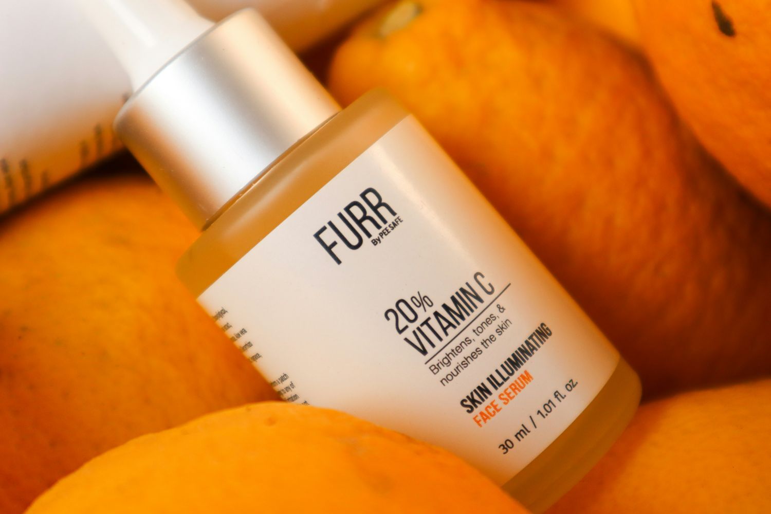 Vitamin C in der Hautpflege. Formen von Vitamin C