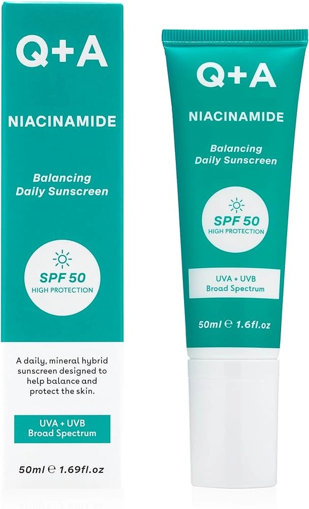 Q+A Niacinamide SPF50 Balancing Facial Sunscreen